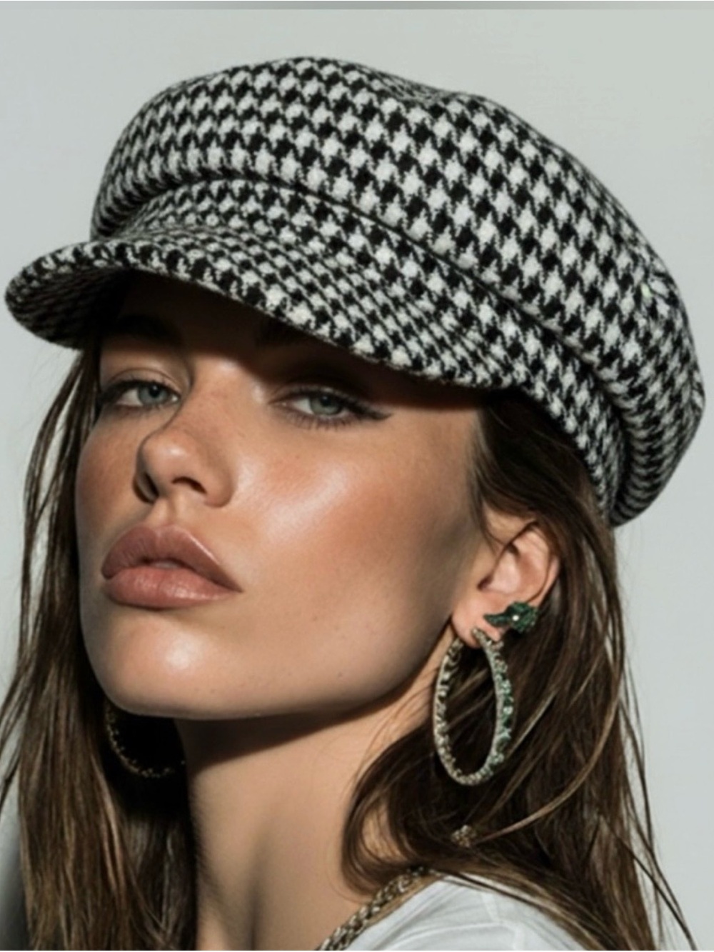 Target Black & White Houndstooth Baker Boy Hat